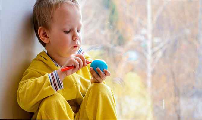 چرا کودکان دارای اختلال طیف اتیسم(اوتیسم)متفاوت بازی می کنند؟