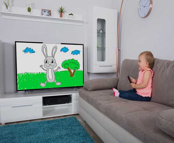 تماشای تلویزیون برای کودک مناسب است